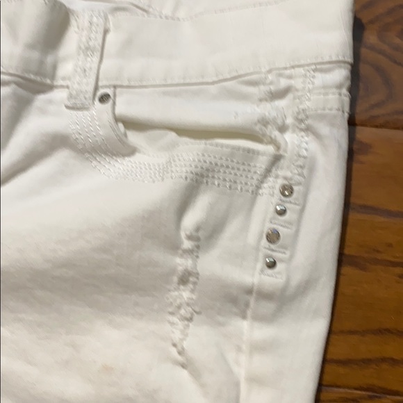 WHBM Rhinestone Jeans - Picture 8 of 9